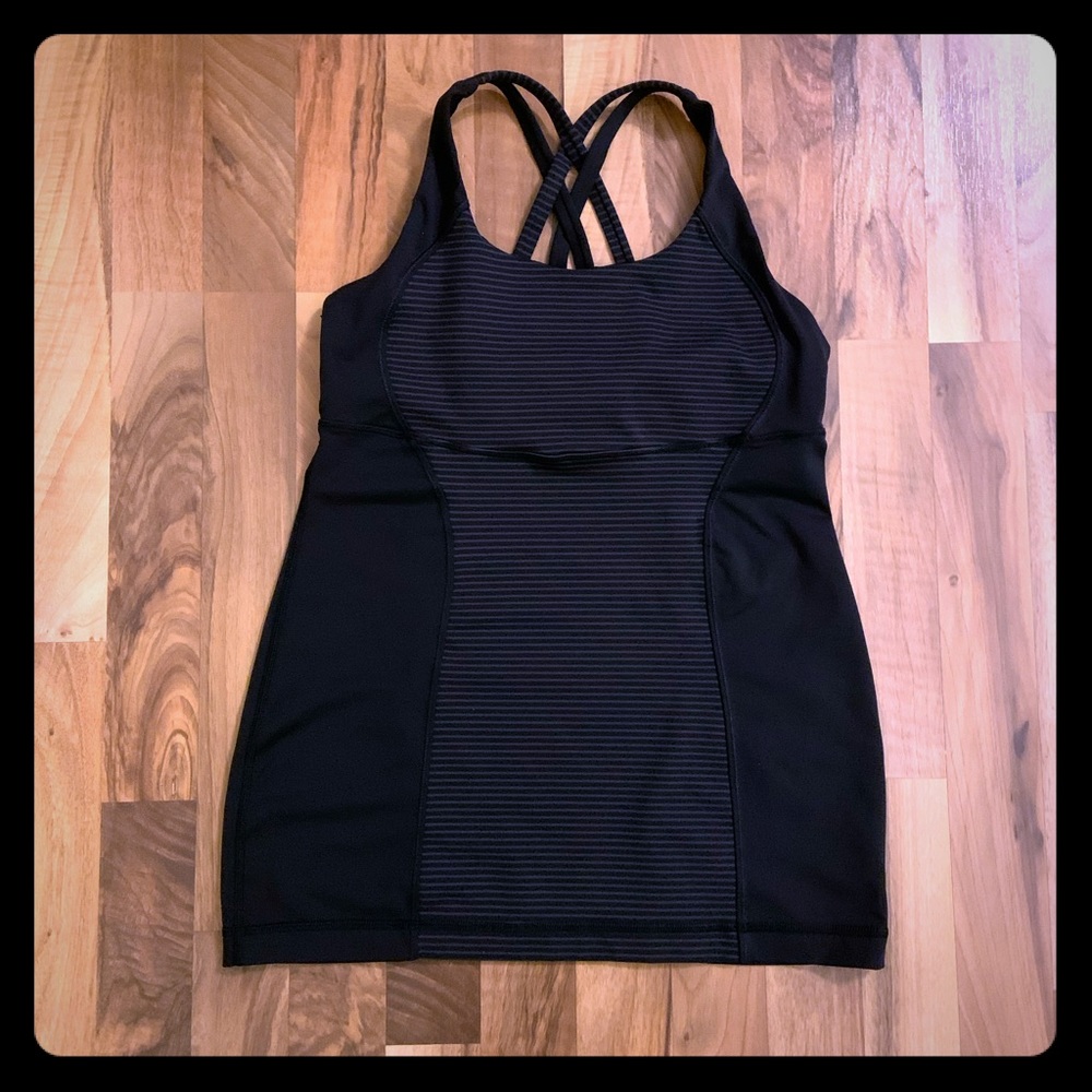 Lululemon top
